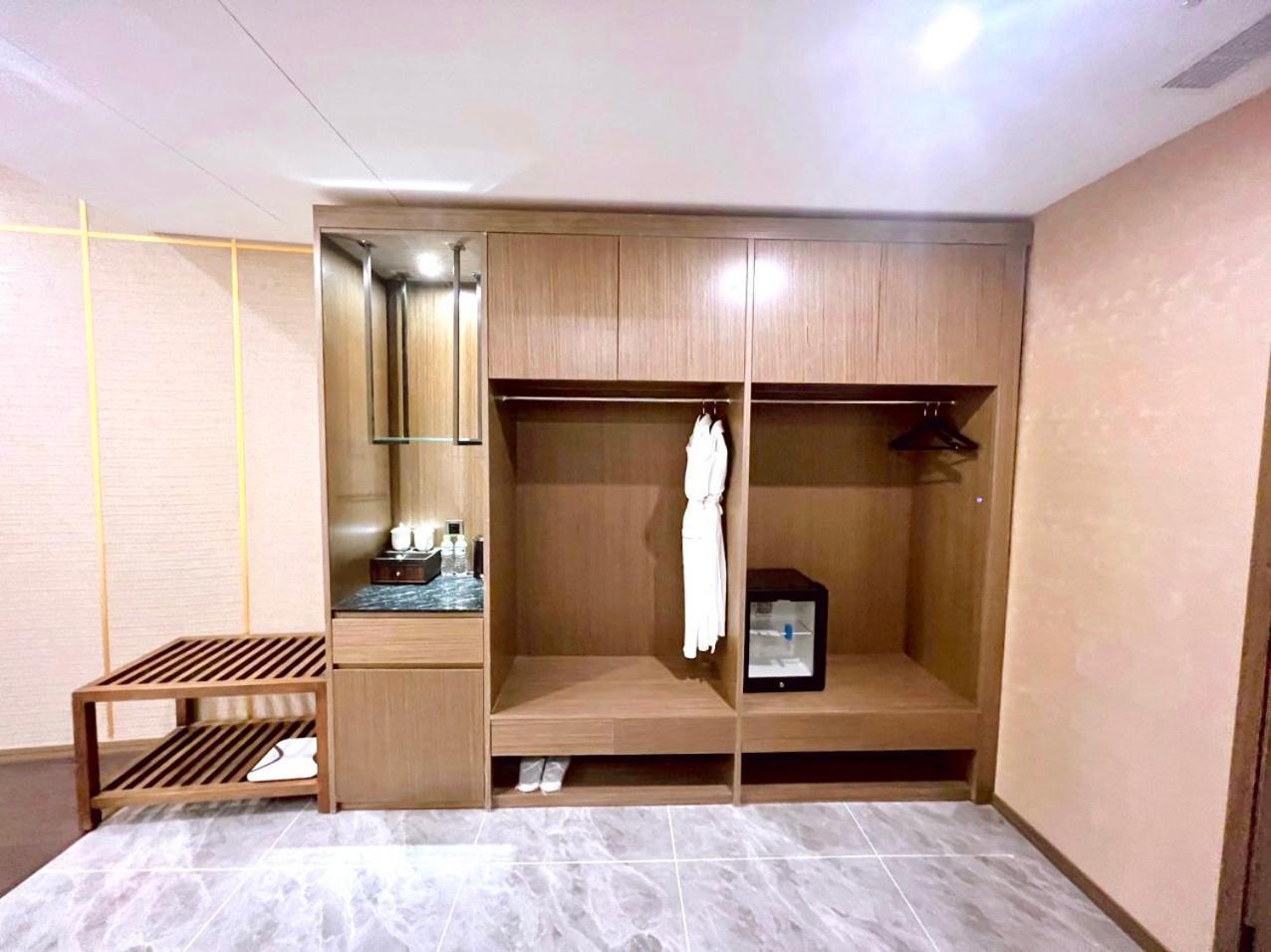 Wah Fu Hotel Хошимин Экстерьер фото